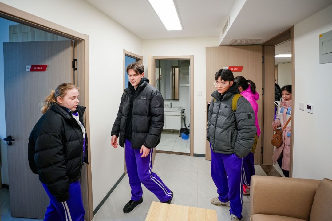 參觀留學生宿舍